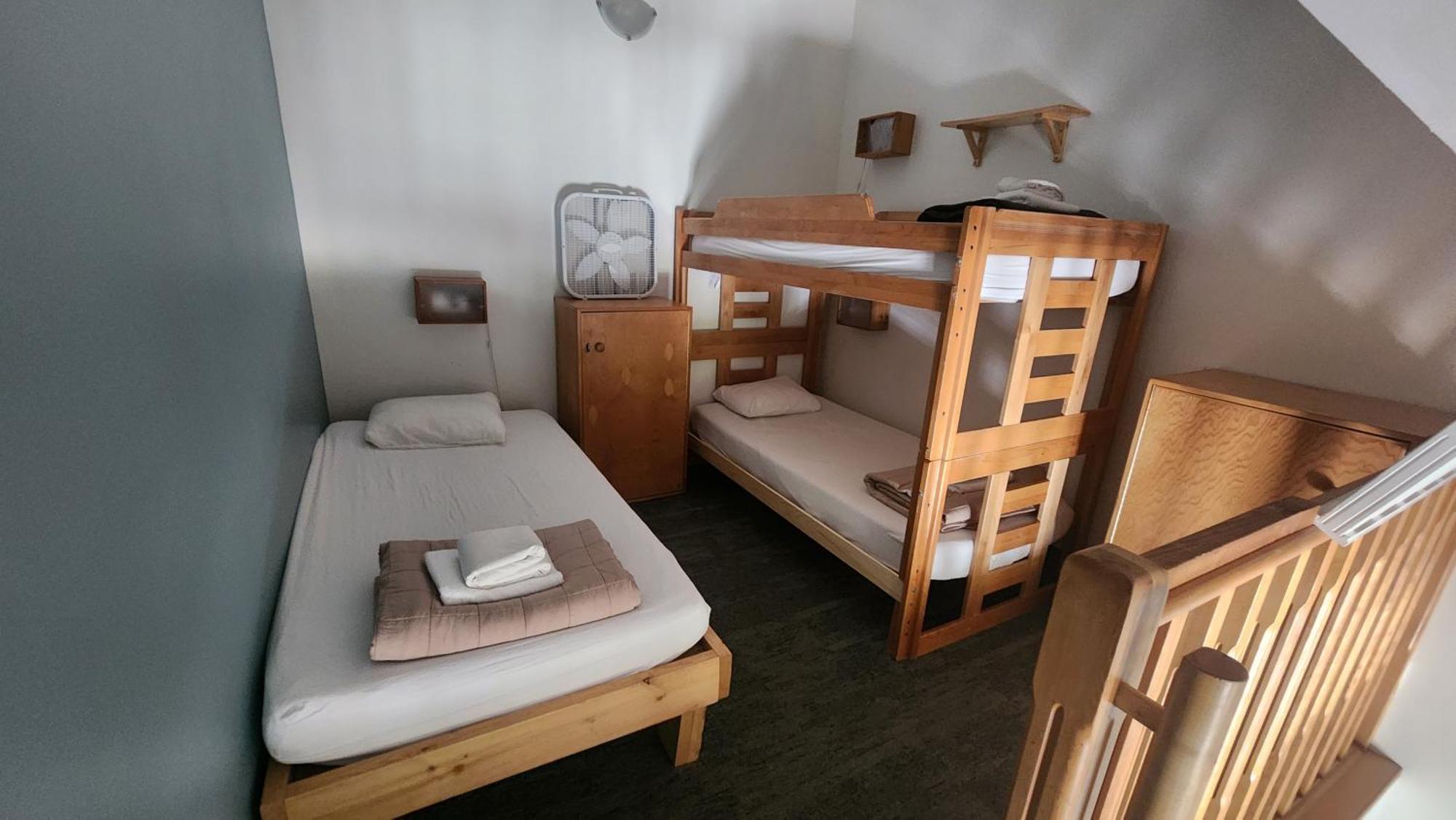 Hi Lake Louise Alpine Centre - Hostel 외부 사진
